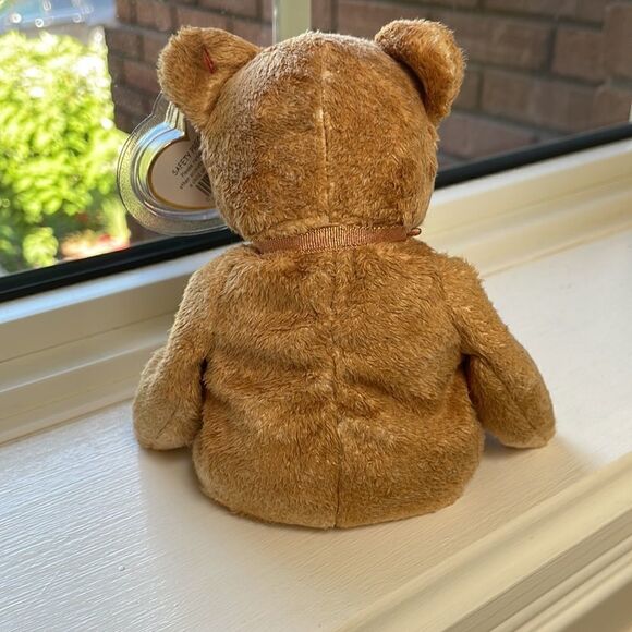Cashew The Bear 2000 Ty Beanie Baby in Mint Condition with ear and Tush tags - Picture 3 of 5